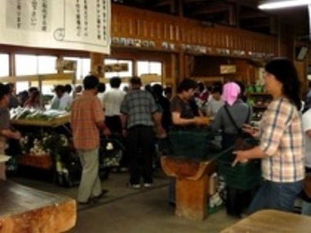 人気商品のトマトのご購入はお早めに!_そすいの郷直売センター