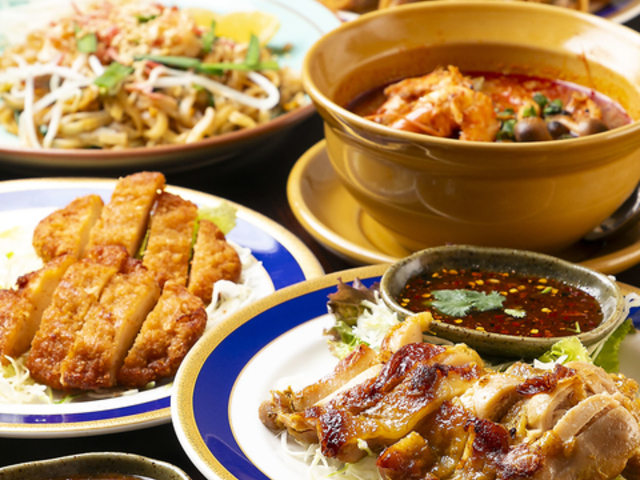 タイ料理 ロイエットの写真1