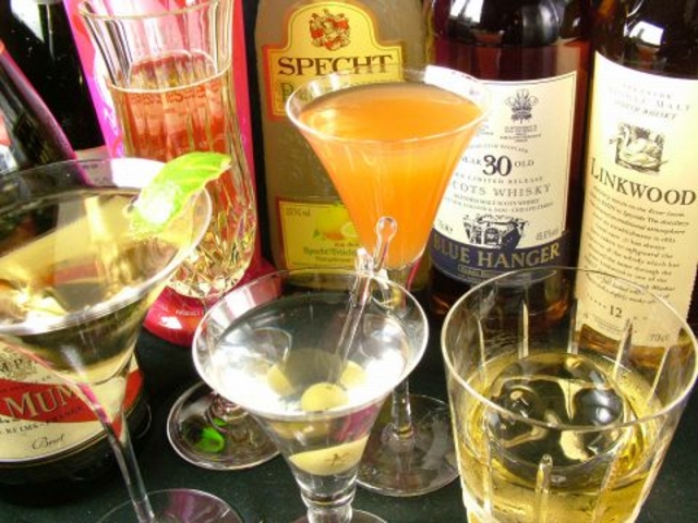 Y's Bar ワイズ バーの写真1