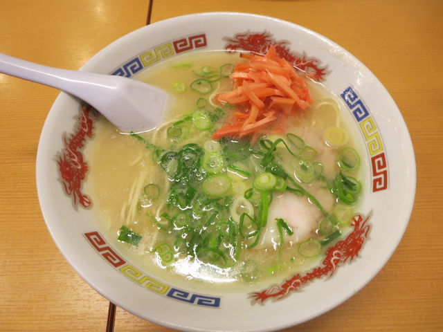 いっぱちラーメン 須恵店