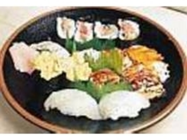 大きなネタの『ヒラメ』などが人気_出島