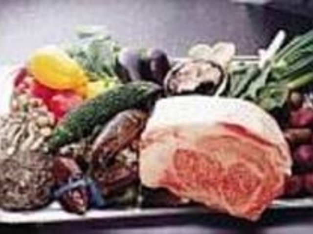 厳選した牛肉や野菜のほか新鮮な魚介も充実_ステーキゾーン あかひげ