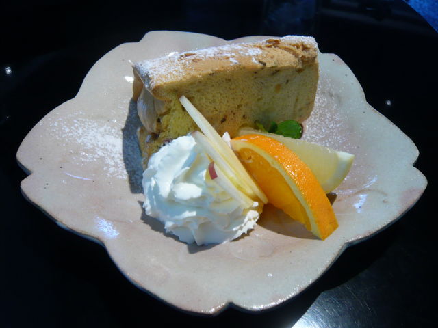 GALLERY AND CAFE 空