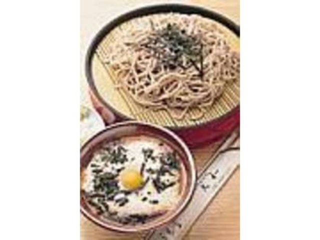 豪快にいただきたい『冷しとろろそば』_お食事処 大和