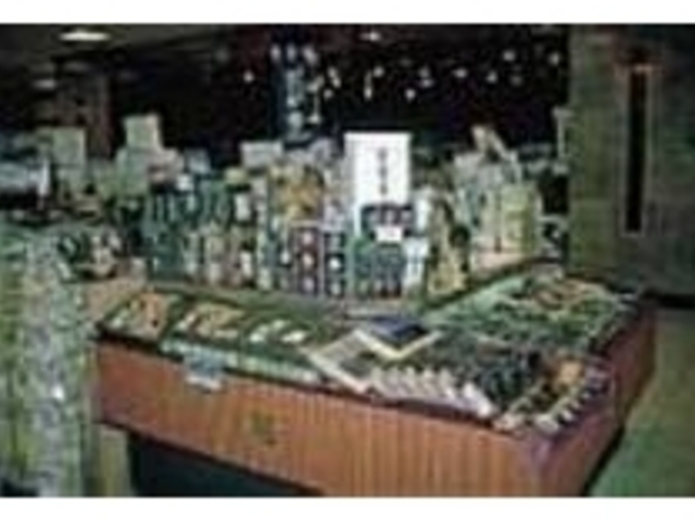ギフトにピッタリの手頃な商品が揃っている_山豊 福屋広島駅前店