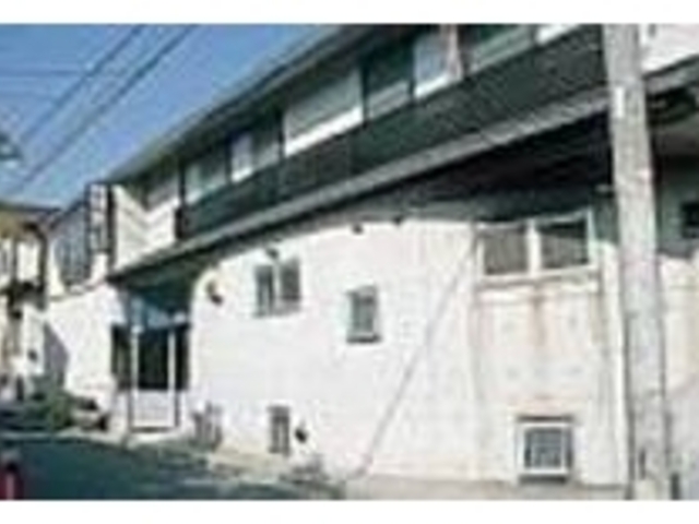 コンクリート造りのモダンなお風呂屋さん_丹那石ぶろ