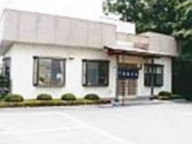 地元の高校生にもファンが多い店だ_西川屋