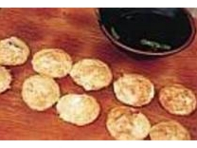 ほどよくコゲ目をつけてフンワリ焼いてある_貴味蛸