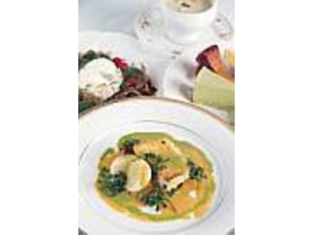 魚料理がメインのランチコースも好評_ビストロ・プティ・コアン