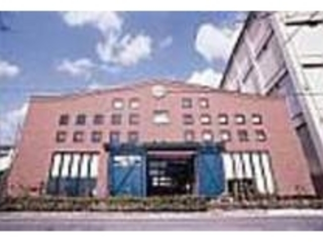 2000年12月にオープンした体験型施設_日本盛 酒蔵通り煉瓦館