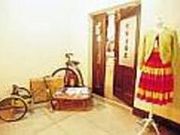 突撃洋服店の写真2