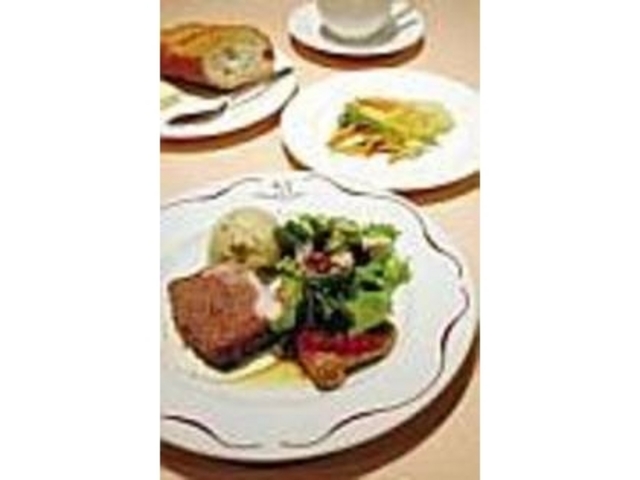 お手頃価格で味わえるランチが嬉しい_欧風料理 キャンドル