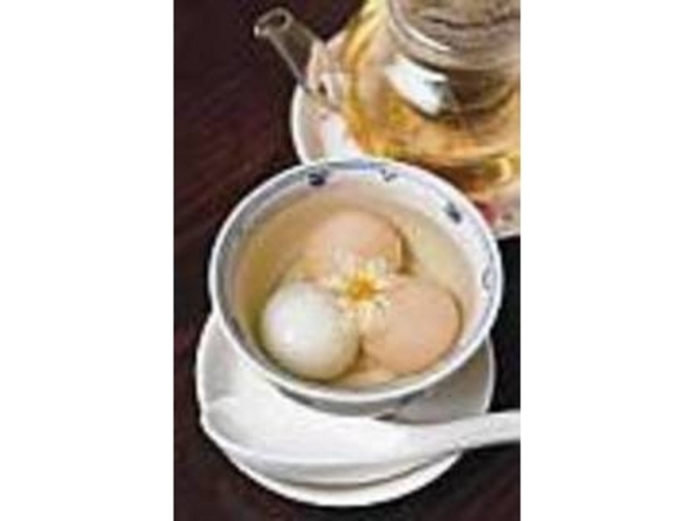 黒ごまあん入り白玉団子(420円)_Times Cafe