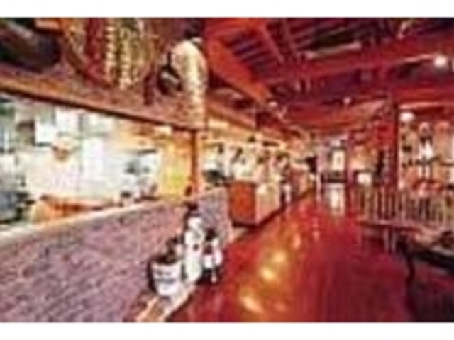 どの世代も楽しめるカジュアルな雰囲気_四川乃華 安曇野店