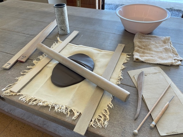 初心者の方でも簡単に作れる体験です♪_越中陶の里陶農館