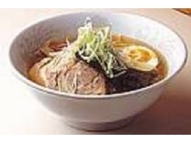 鶏ガラスープが自慢の『しょうゆラーメン』_ラーメン 河南