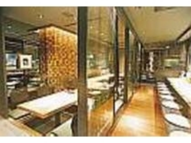 和モダン風のお洒落なインテリアが光る店内_五郎八
