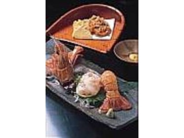 ランチのにぎり寿司『響(ひびき)』_すし遊膳 志摩津