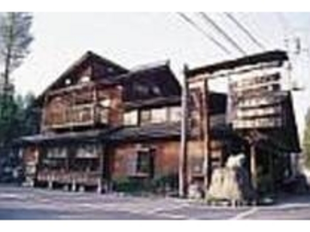 気取らない雰囲気は郷愁感たっぷり_路傍
