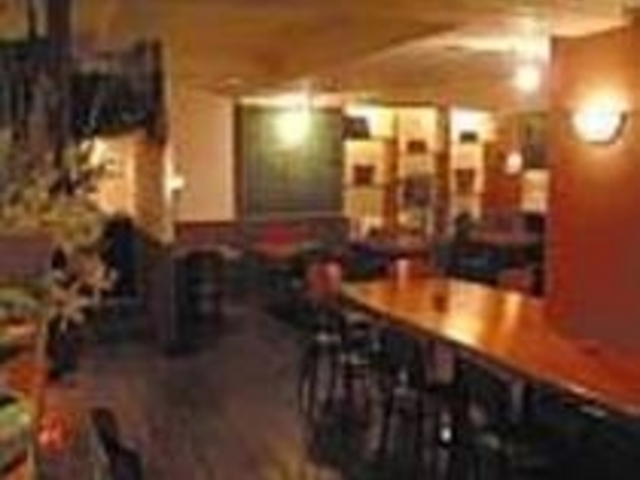 気軽に入れて居心地よいカフェ&レストラン_イタリアン Recette