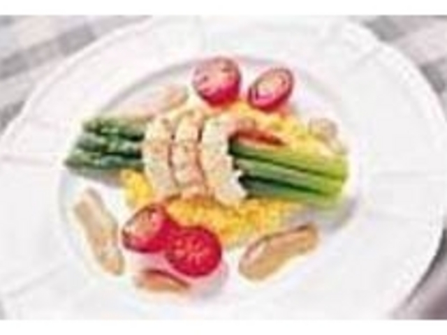 アスパラガスと山陰のゼコエビのサラダ_ペンションクッキーサーカス