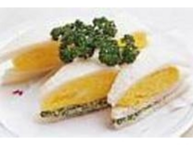 玉子3コ分のふわふわな『玉子サンド』_なごのや