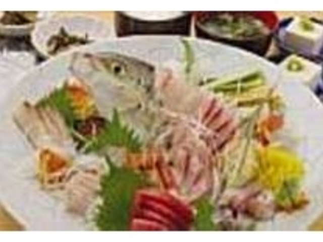 豪華なおカシラ付きの『てまき寿し』_やま弥