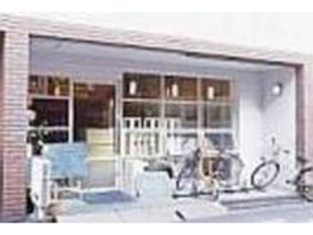 常連客は自転車で訪れる人が多いという_Cafe & gallery Lugol