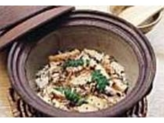 見た目にも鮮やかな『うなぎごはん』_CARAS