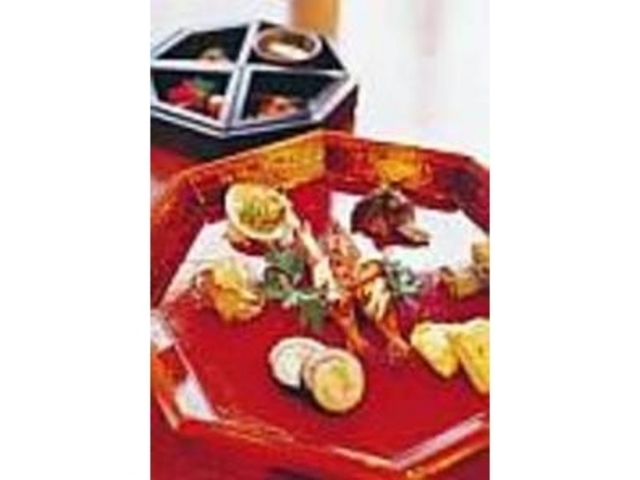 『前菜盛り合わせ』は多彩な味覚が揃う_韓式レストラン co*myon