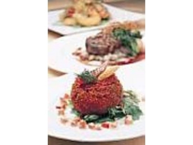趣向を凝らした多彩なメニューが自慢だ_CAFE & RESTAURANT BAR OOZE