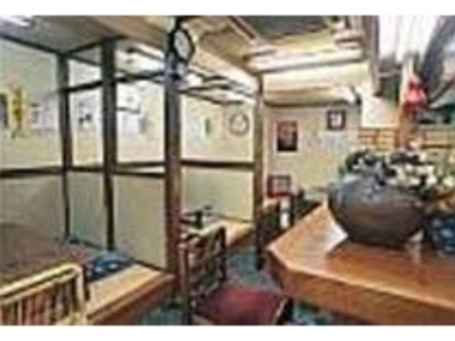 カウンターや座敷でゆっくり味わえる_割烹 千成
