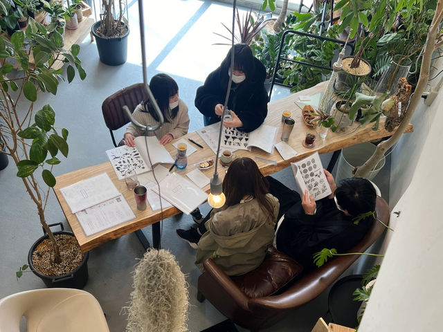 少人数制で安心。普段とは違う空間でモノ作りの時間に没頭できる!_Cerisier-plus