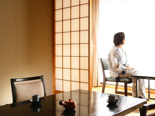 個室でごゆっくりお寛ぎください。_戸倉上山田温泉 美白の湯 荻原館