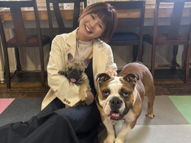 ブルドッグ&フレンチブルドッグ♪ブルブルまつり_犬カフェ かたのだ
