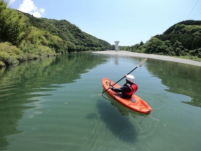 カヌーツアーも開催しております。_スノーピークかわの駅おち