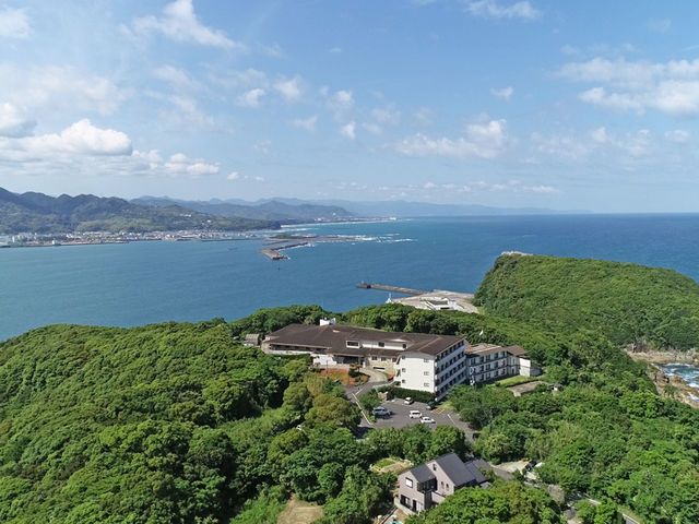 空撮_休暇村 南紀勝浦