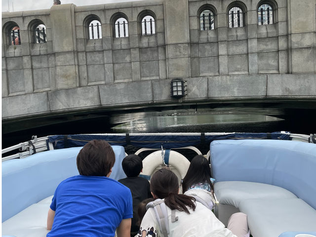 インディクルーズ 中之島ローズポート