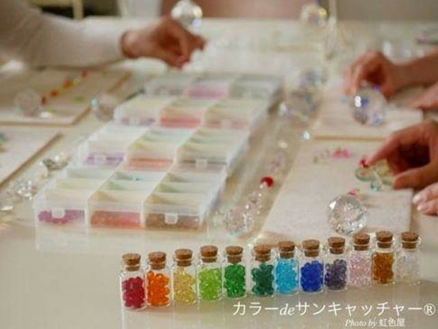 カラーボトルを選んでいただきます♪_色と香りと虹の店 フローライト