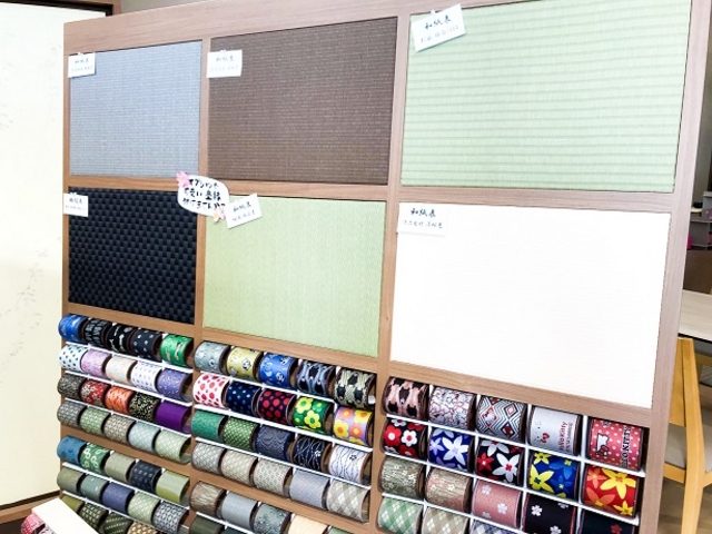 畳の材料の一覧も展示しております_たたみの関川 水戸店
