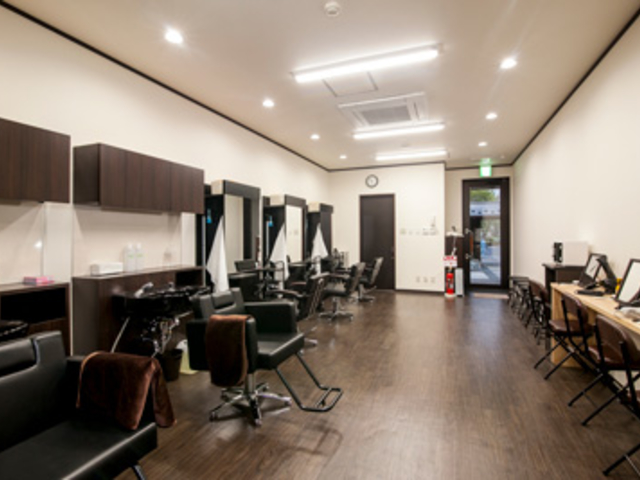 カットサロン"カプート"お風呂に入らなくてもご来店大歓迎!ヘアカットのみのご利用もお気軽にどうぞ♪_熊谷天然温泉花湯スパリゾート