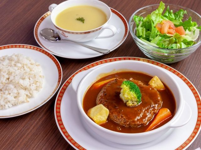 松栄館(ホテルアマービレ舞鶴)