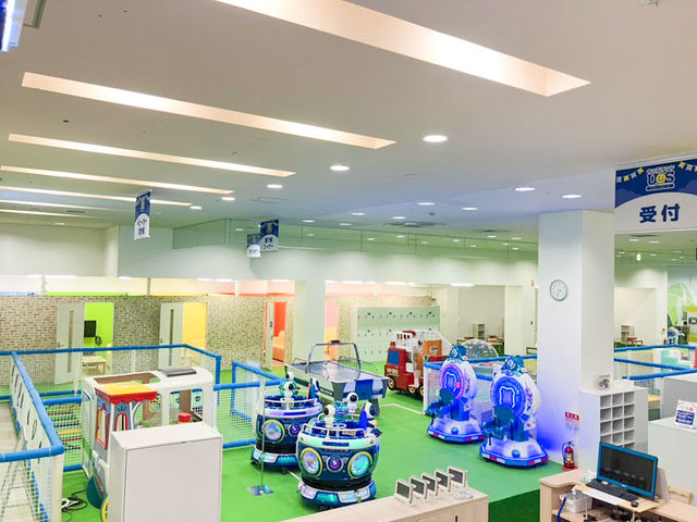 親子で夢中になるユニークでスペシャルな室内遊園地キッズランドUSは、家族で楽しく遊び、くつろぎ、そしてかけがえのない家族の思い出を残せる室内遊び場です。_キッズユーエスランド 札幌厚別店