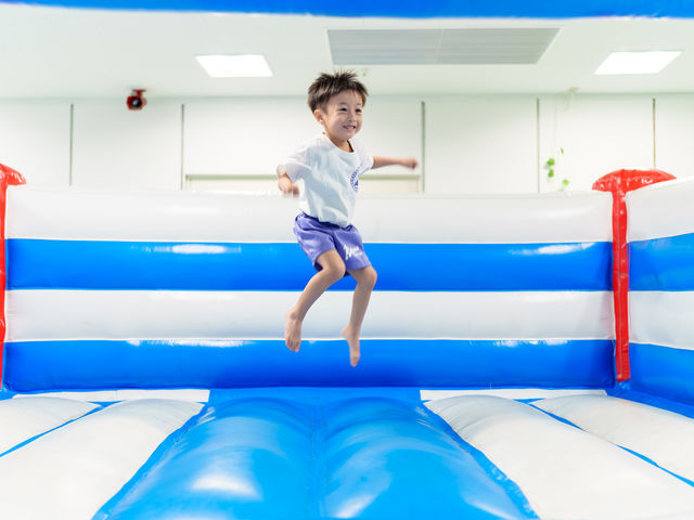 幼児、小学生のお子様もパパもママも家族みんなで楽しいキッズパークです。_キッズランドUS 横浜希望が丘店