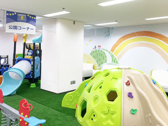 キッズランドUSのスーパージャングルジムや滑り台やボールプール、フワフワなエア遊具等々、室内アスレチックでとっても楽しい!_キッズランド US 神戸甲南山手店