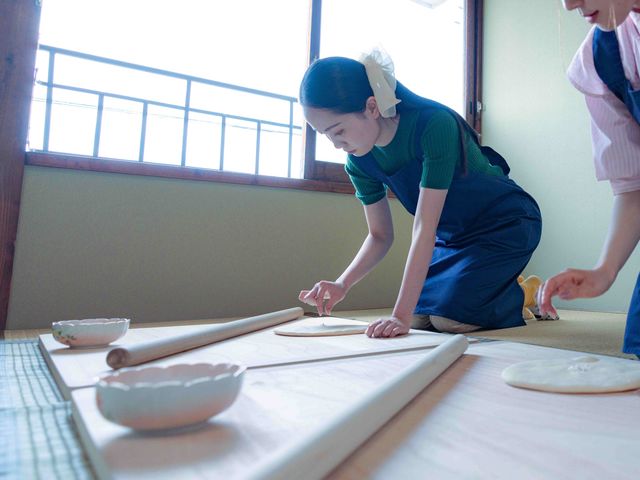 うどんづくりが初めての方も分かりやすい解説を基に、楽しみながら進めます。_手作りうどん