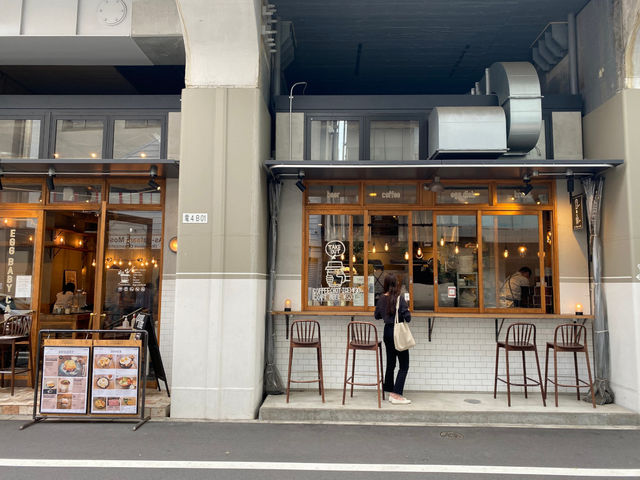 Egg baby cafe