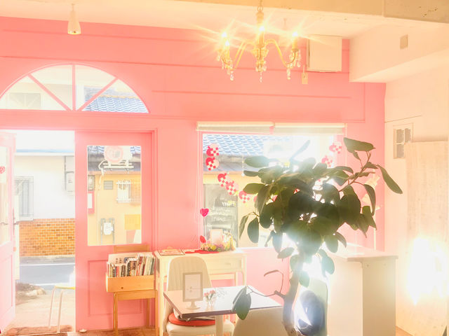ラリベルテの店内です。instaglamにお店の様子など載せています。_ラ・リベルテ