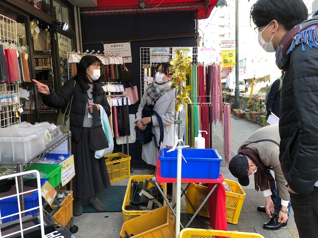 繊維街をご案内します♪_ちょこたび 日暮里