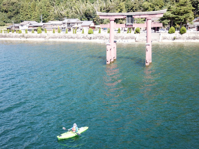 琵琶湖などあなたのご要望に合わせてカヤックを楽しみましょう_ユニバーサルワークス